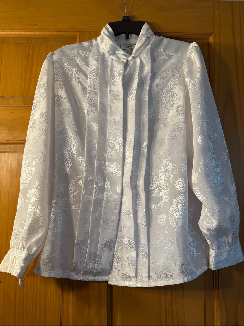 Elegant White Satin Paisley Bow Blouse